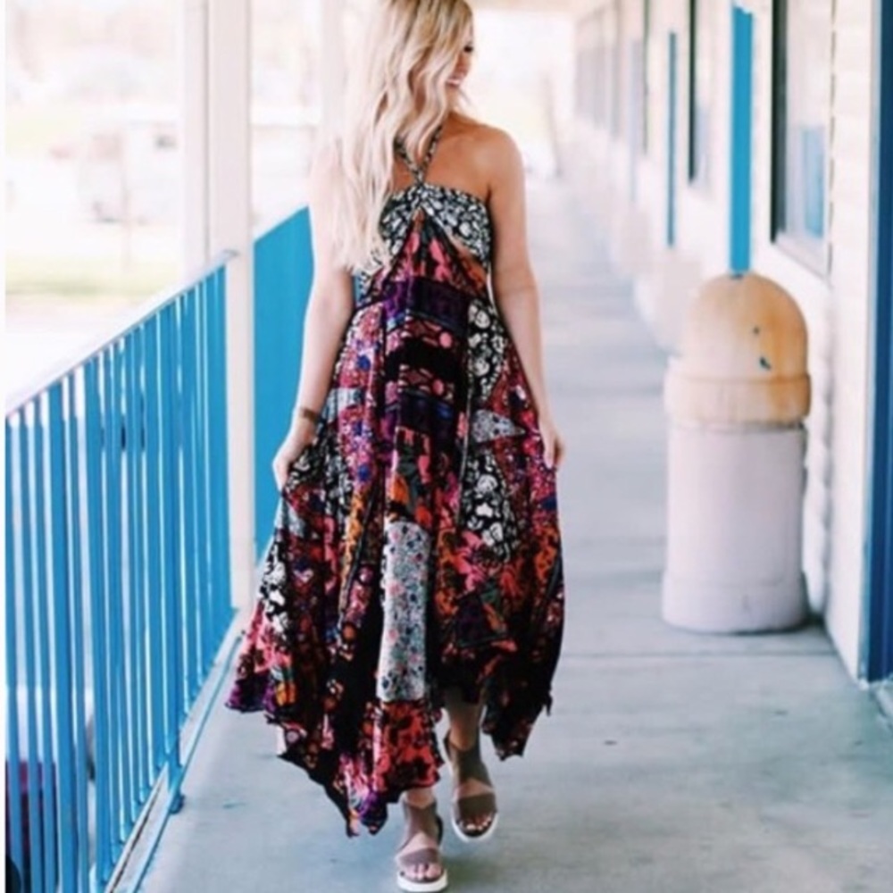 ✨Host Pick✨Free People California Love Maxi